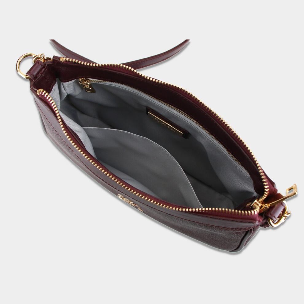 Louvre Crossbody Bag (4)