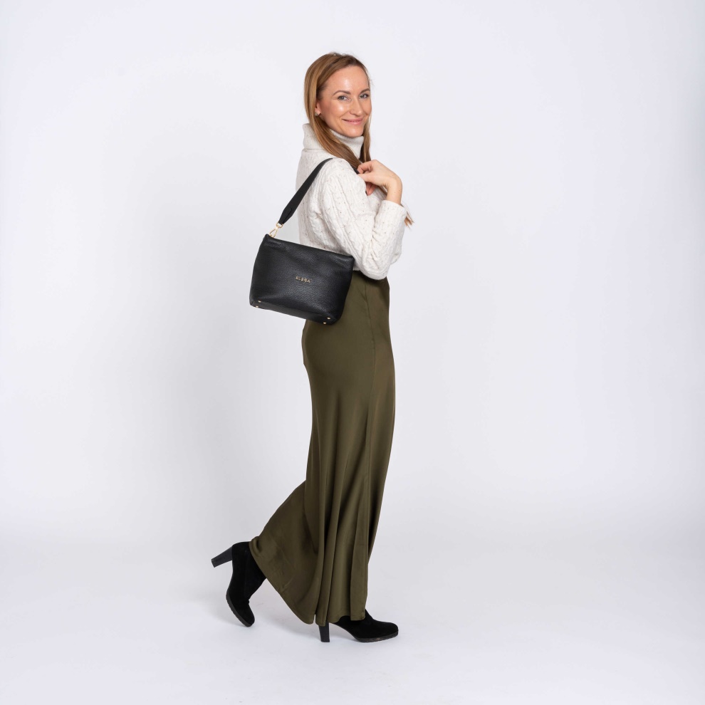 Fluffy shoulder bag (5)