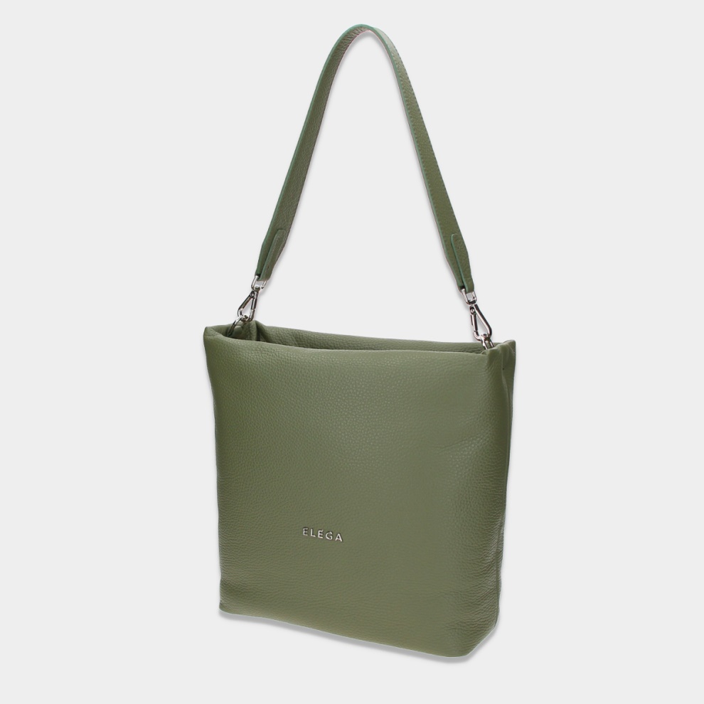 Fluffy vertical handbag (1)