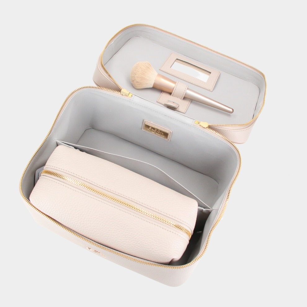 Cosmetic case ELEGA by Dana M. taupe/gold (4)